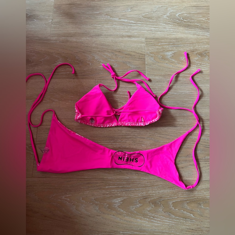 Bathing suit - Picture 4 of 4